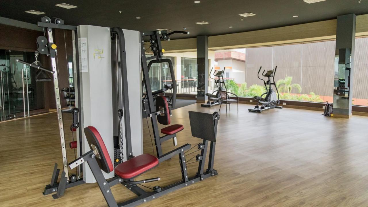 Hotel Mechi Crown Kakarvitta Екстер'єр фото