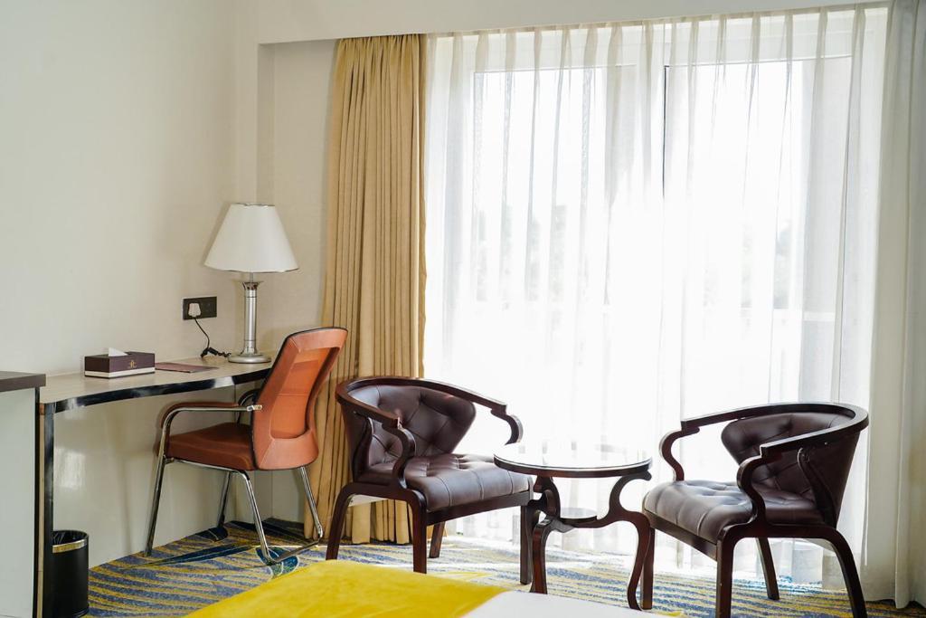 Hotel Mechi Crown Kakarvitta Екстер'єр фото